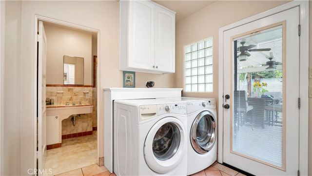 2105 N Heliotrope Drive, Santa Ana, CA 92706