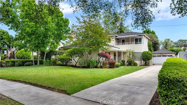 2105 N Heliotrope Drive, Santa Ana, CA 92706