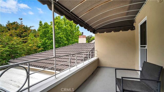 2105 N Heliotrope Drive, Santa Ana, CA 92706