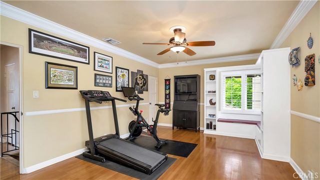 2105 N Heliotrope Drive, Santa Ana, CA 92706