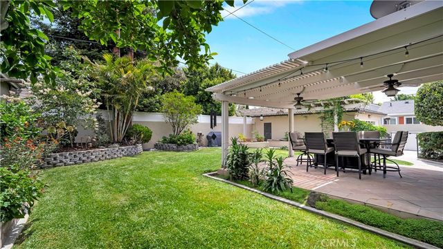 2105 N Heliotrope Drive, Santa Ana, CA 92706