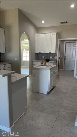 7939 Lassen Avenue, Hesperia, CA 92345