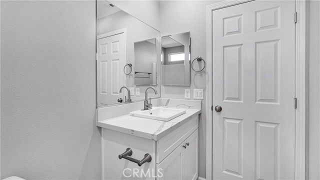 7939 Lassen Avenue, Hesperia, CA 92345