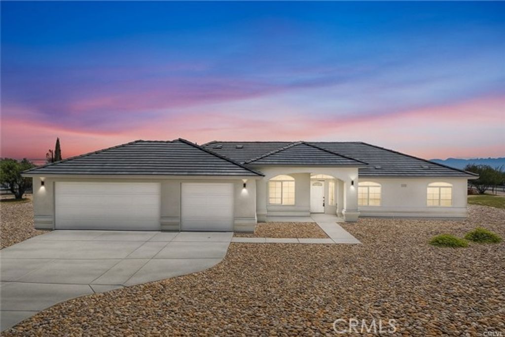 7939 Lassen Avenue, Hesperia, CA 92345