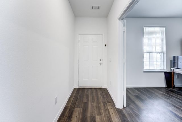 338 Shady Cedar Hill Lane, Conroe, TX 77378