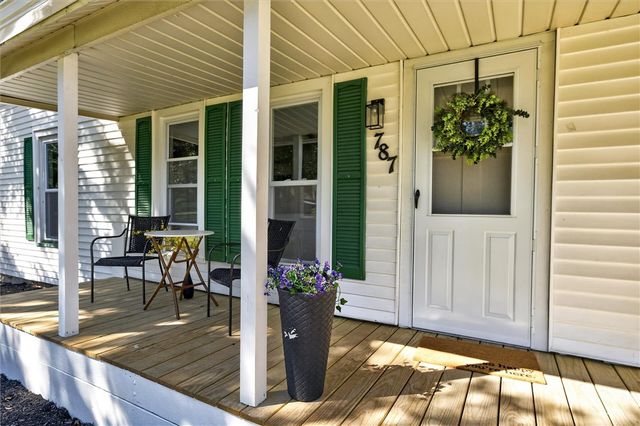 787 Dewitt Road, Webster, NY 14580