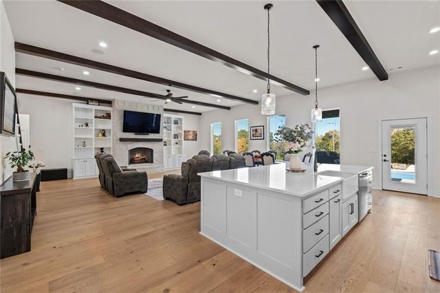 11920 Churchill Downs, Springdale, AR 72762