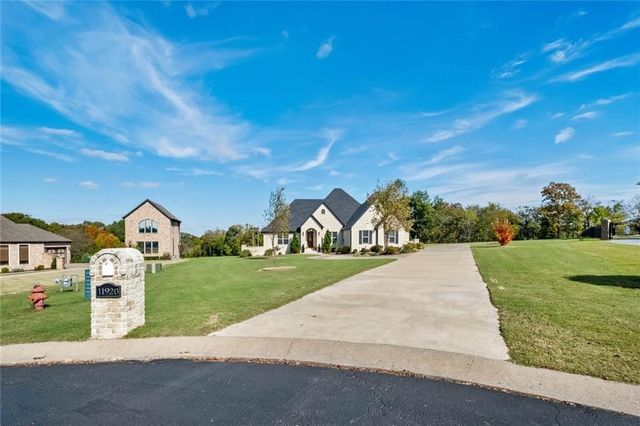 11920 Churchill Downs, Springdale, AR 72762