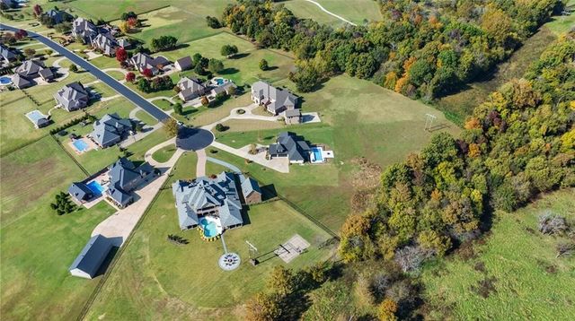 11920 Churchill Downs, Springdale, AR 72762