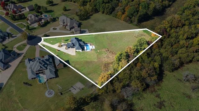 11920 Churchill Downs, Springdale, AR 72762