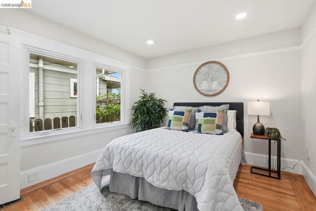 2840 Stanton St, Berkeley, CA 94702