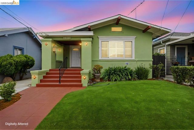 2840 Stanton St, Berkeley, CA 94702