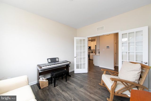 156 LAQUINTA DR, Egg Harbor Township, NJ 08234