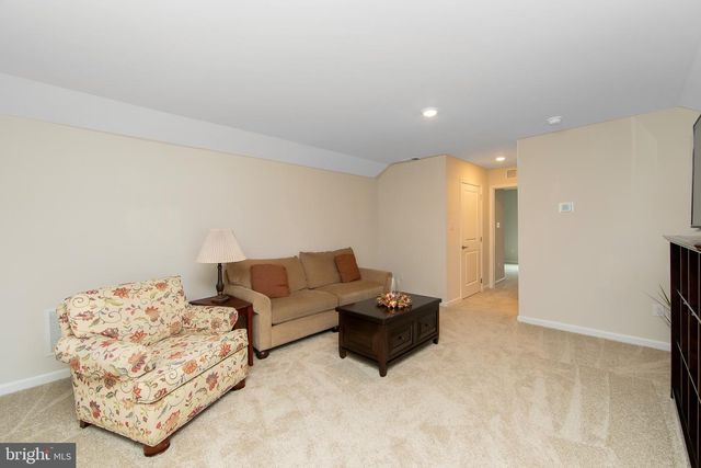 156 LAQUINTA DR, Egg Harbor Township, NJ 08234