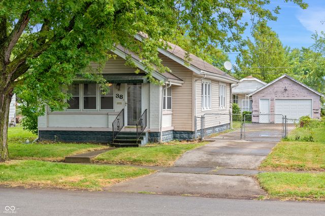 38 Ringwood Way, Anderson, IN 46013