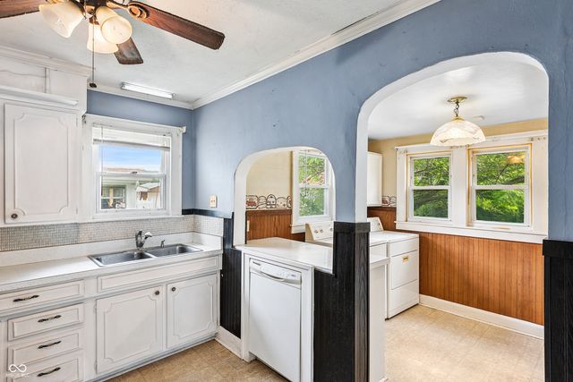 38 Ringwood Way, Anderson, IN 46013