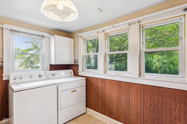 38 Ringwood Way, Anderson, IN 46013