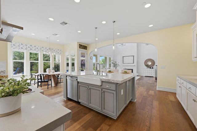 5816 Tree Swallow Cir, Rocklin, CA 95677