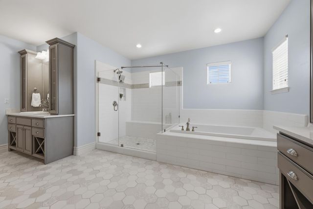 5816 Tree Swallow Cir, Rocklin, CA 95677