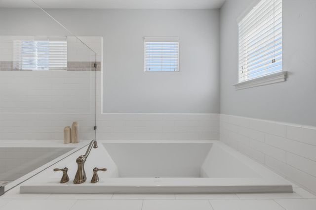 5816 Tree Swallow Cir, Rocklin, CA 95677