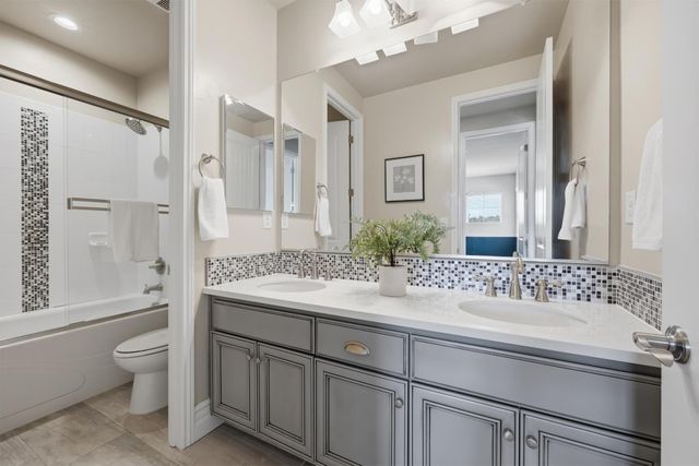 5816 Tree Swallow Cir, Rocklin, CA 95677