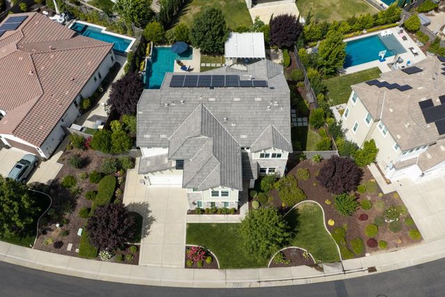 5816 Tree Swallow Cir, Rocklin, CA 95677