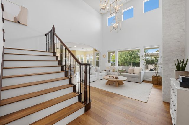 5816 Tree Swallow Cir, Rocklin, CA 95677