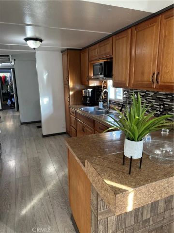 26135 Baseline 12, Highland, CA 92346