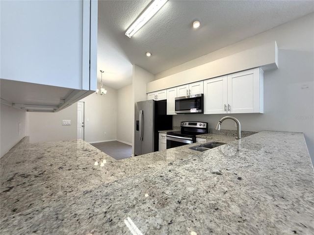 4304 MARCOTT CIRCLE, Sarasota, FL 34233