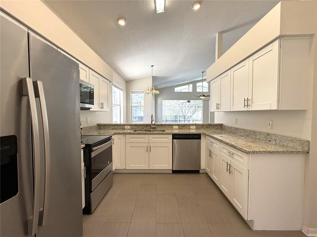 4304 MARCOTT CIRCLE, Sarasota, FL 34233