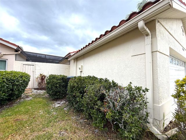 4304 MARCOTT CIRCLE, Sarasota, FL 34233