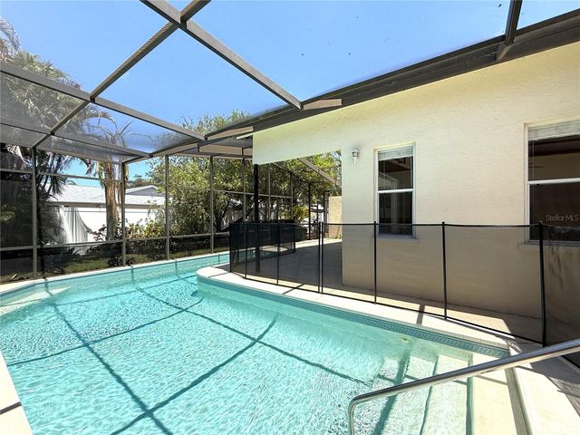 4304 MARCOTT CIRCLE, Sarasota, FL 34233