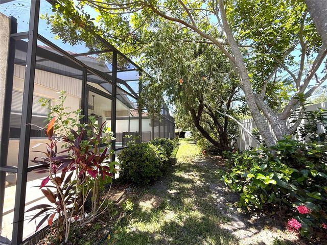 4304 MARCOTT CIRCLE, Sarasota, FL 34233