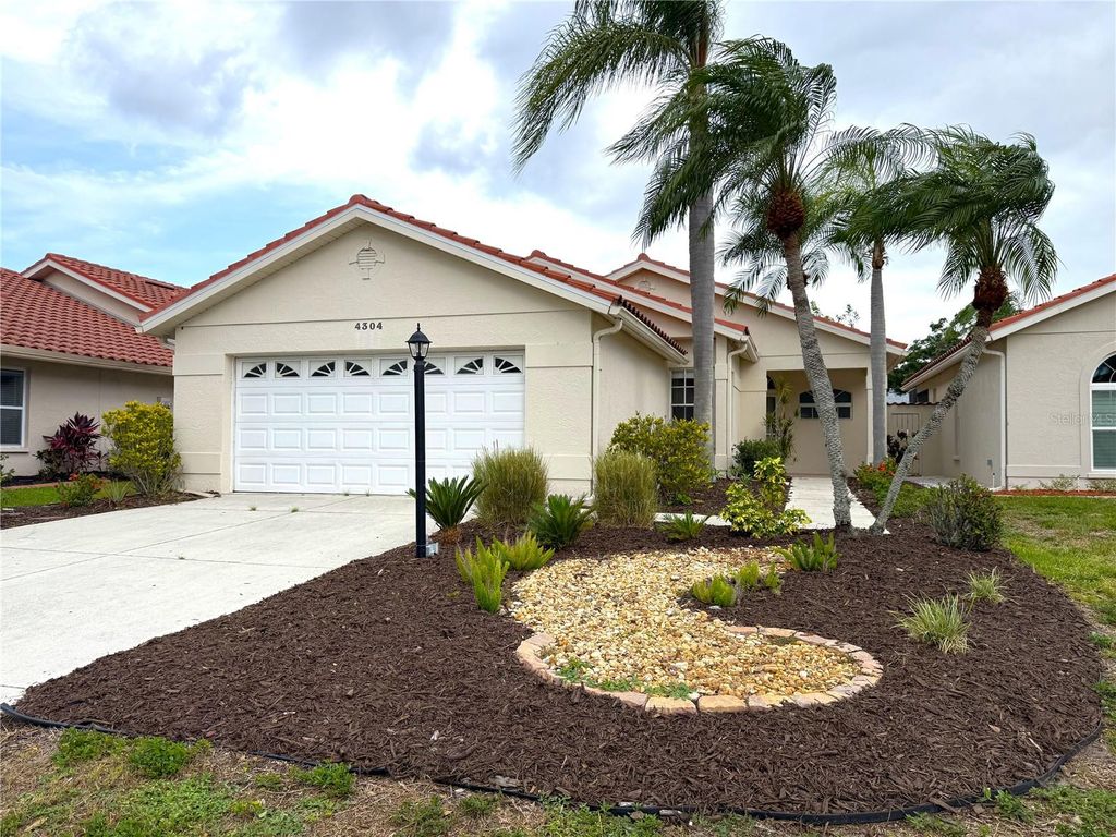 4304 MARCOTT CIRCLE, Sarasota, FL 34233