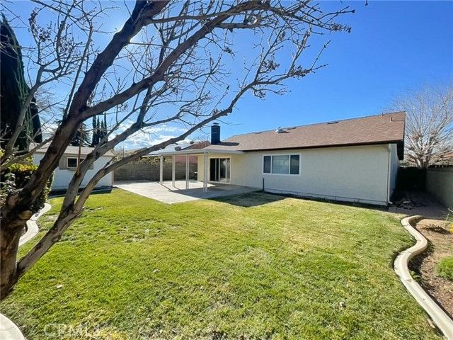 43038 Burlwood, Lancaster, CA 93536