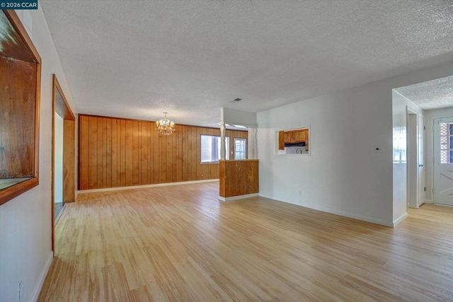 1200 Elliott Dr, Vallejo, CA 94589
