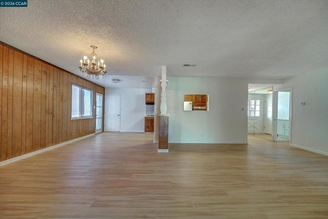 1200 Elliott Dr, Vallejo, CA 94589