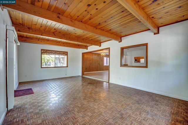 1200 Elliott Dr, Vallejo, CA 94589