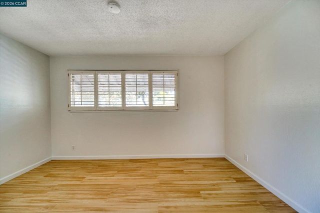 1200 Elliott Dr, Vallejo, CA 94589
