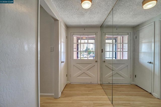 1200 Elliott Dr, Vallejo, CA 94589