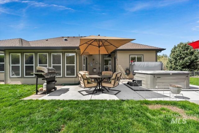 760 Celeste Dr, Emmett, ID 83617