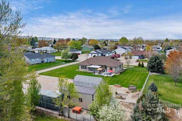 760 Celeste Dr, Emmett, ID 83617