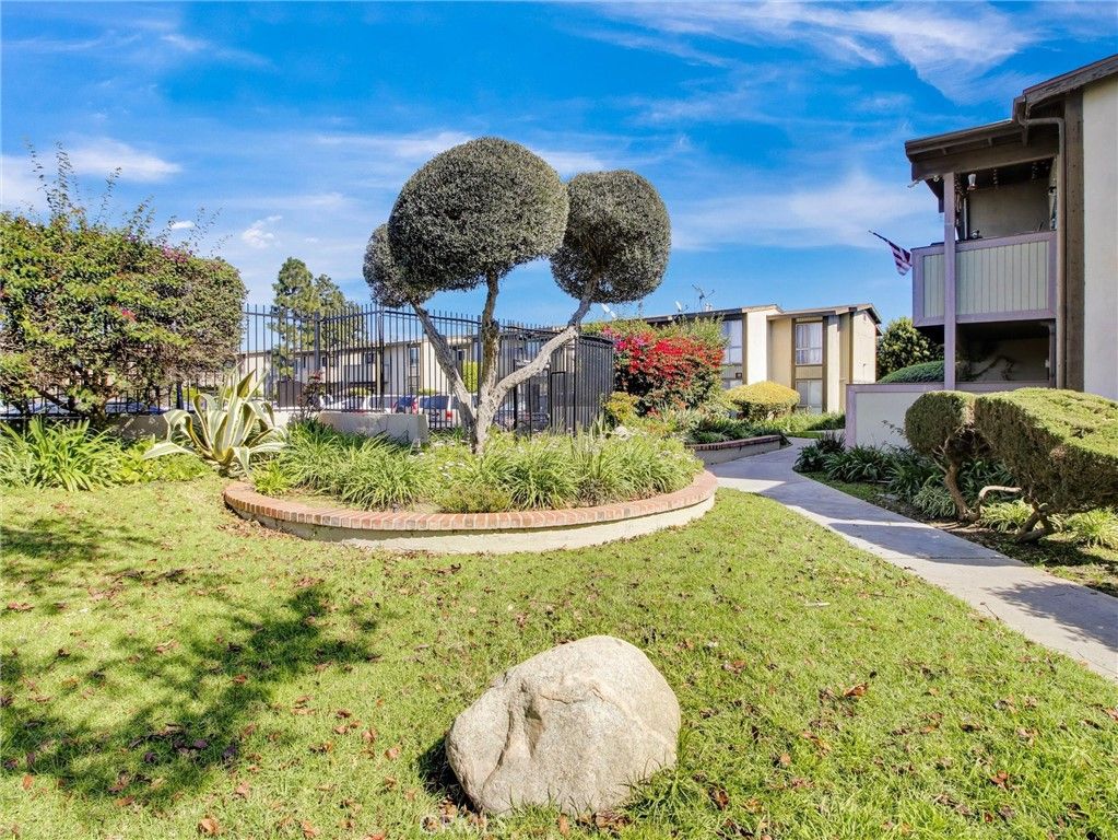 806 Coriander C, Torrance, CA 90502