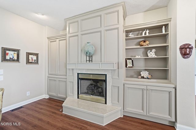 8766 Willow Pond Boulevard, Sylvania, OH 43560
