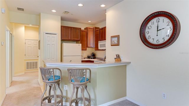 4316 VIA PIEDRA CIRCLE 5-204, Sarasota, FL 34233