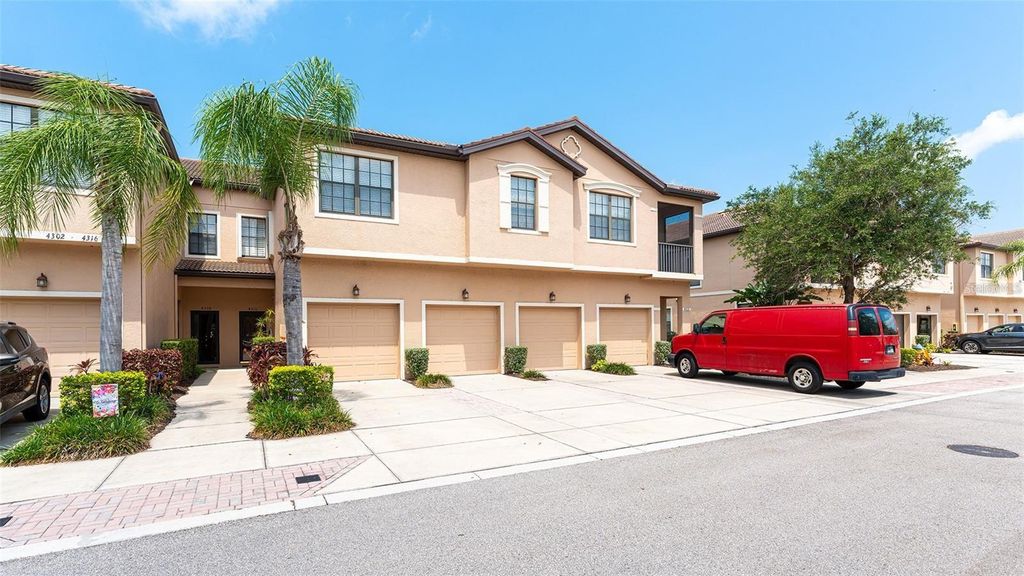 4316 VIA PIEDRA CIRCLE 5-204, Sarasota, FL 34233