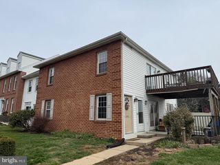 1815 ENGLISH DRIVE, Mechanicsburg, PA 17055