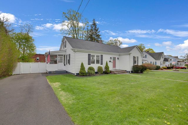 32 Lincoln Avenue, Goshen, NY 10924