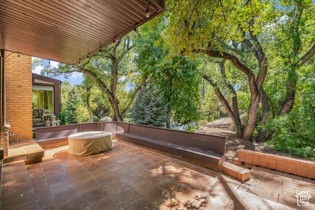 305 S RACHEL LN, New Harmony, UT 84757