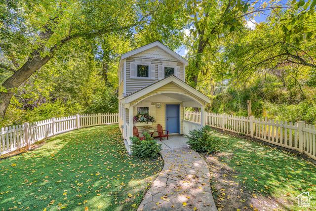 305 S RACHEL LN, New Harmony, UT 84757